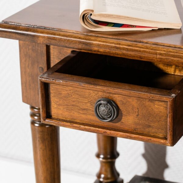 obraz_2026-02-19_231813852 Stolik nocny Charlie