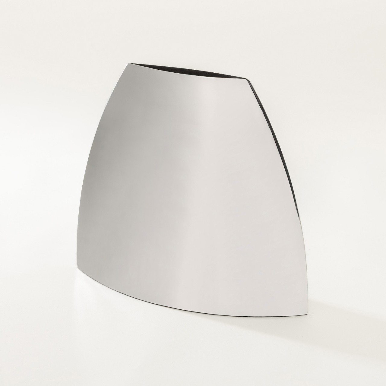 Wazon Moon Curve II 27x9x26 cm